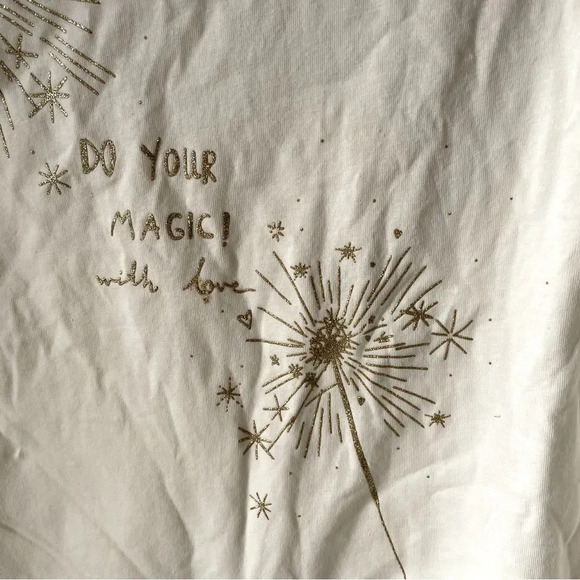 NWT Zara kids  warm white top with‎ gold sparkler graphic - Picture 3 of 7